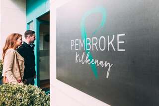 Отель Kilkenny Pembroke Hotel Килкенни-0